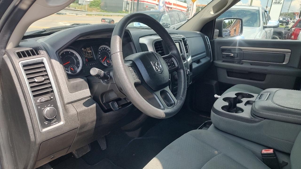 RAM 1500 Classic Tradesman Crew Cab LWB 4WD 2020