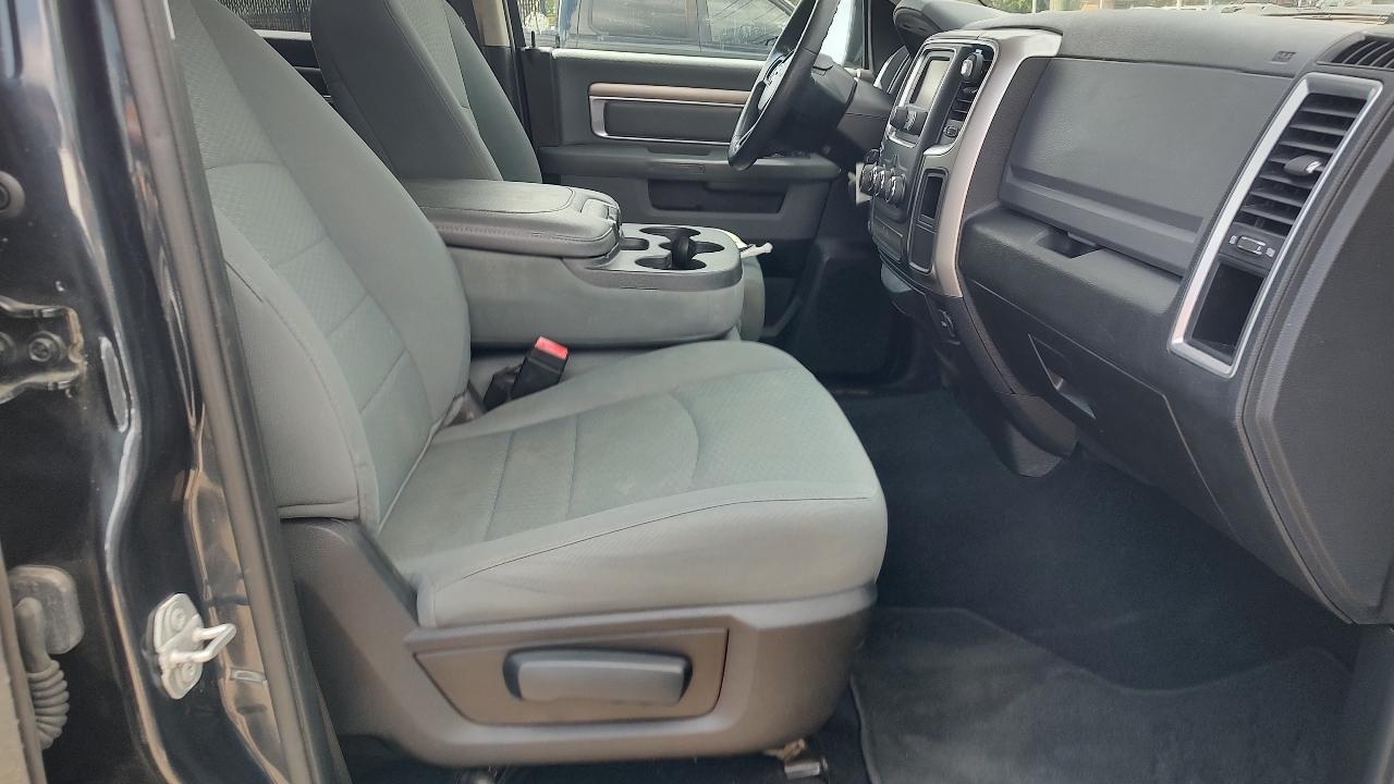 RAM 1500 Classic Tradesman Crew Cab LWB 4WD 2020