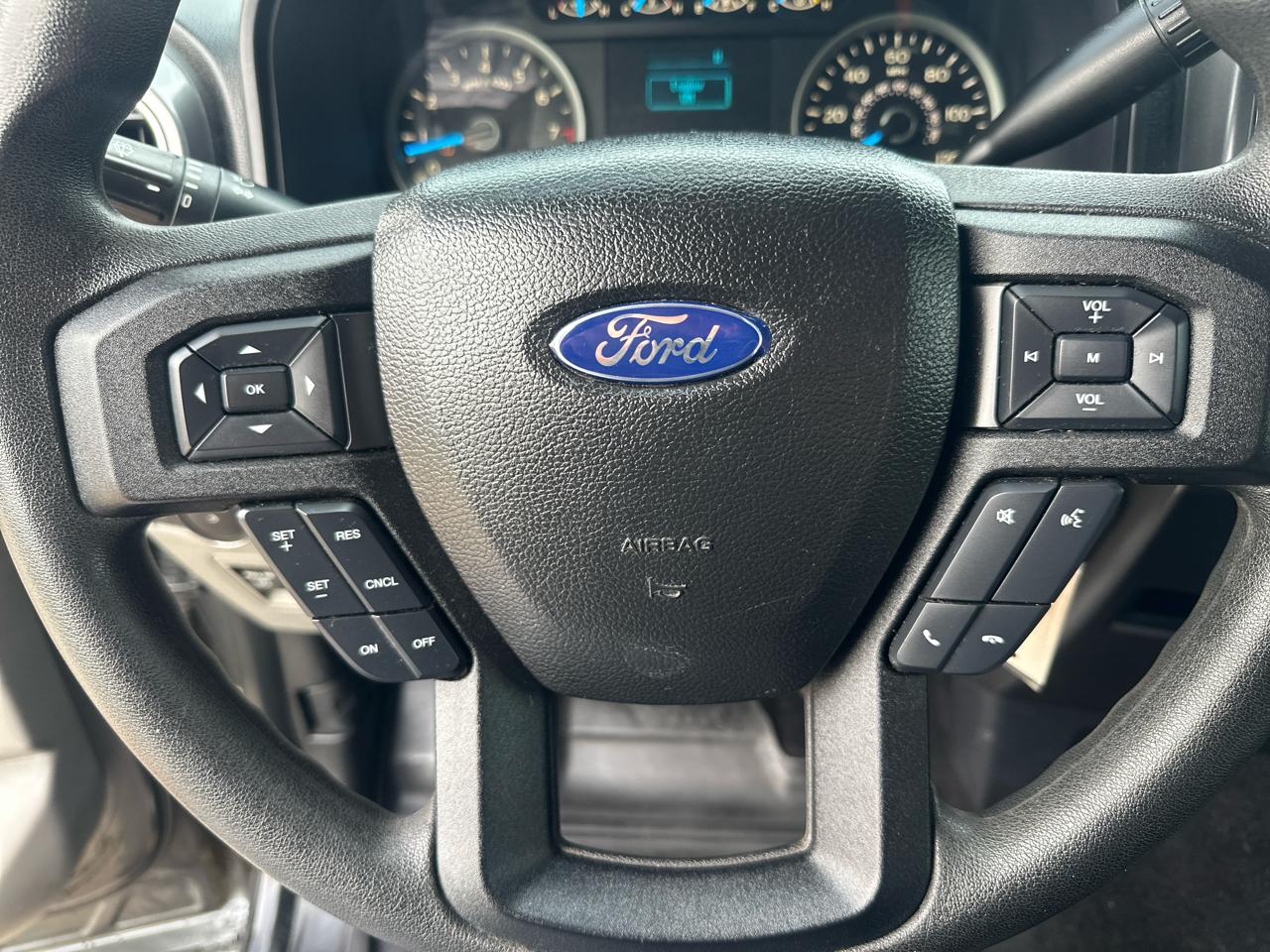 Ford F-150 XLT SuperCrew 5.5-ft. Bed 4WD 2016
