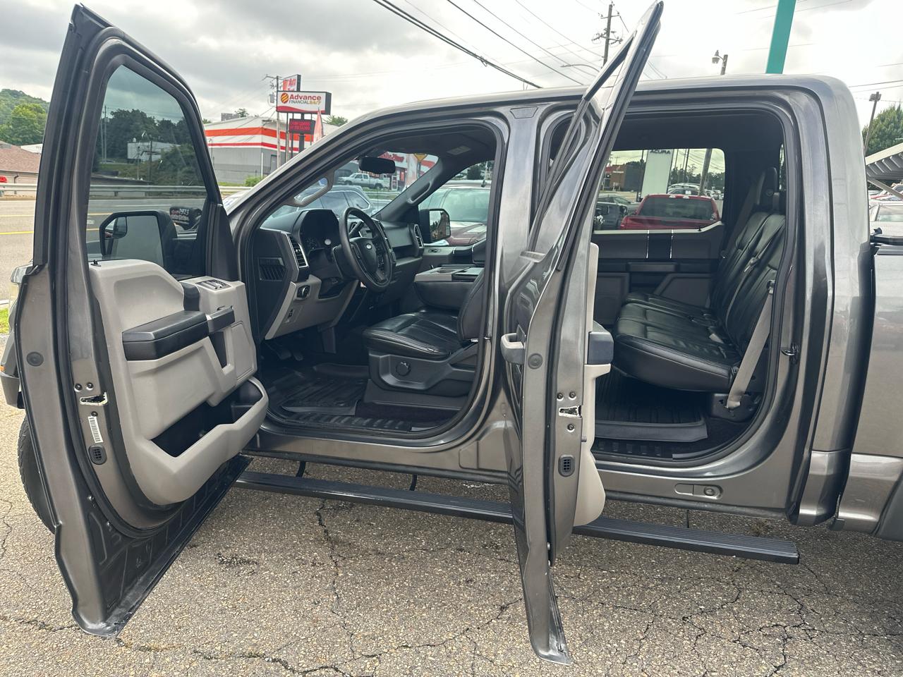 Ford F-150 XLT SuperCrew 5.5-ft. Bed 4WD 2016