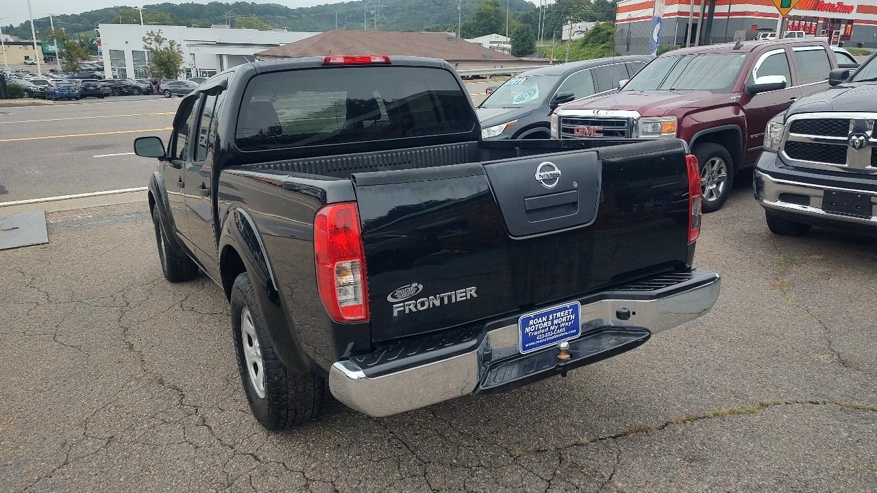 Nissan Frontier S Crew Cab 2WD 2012