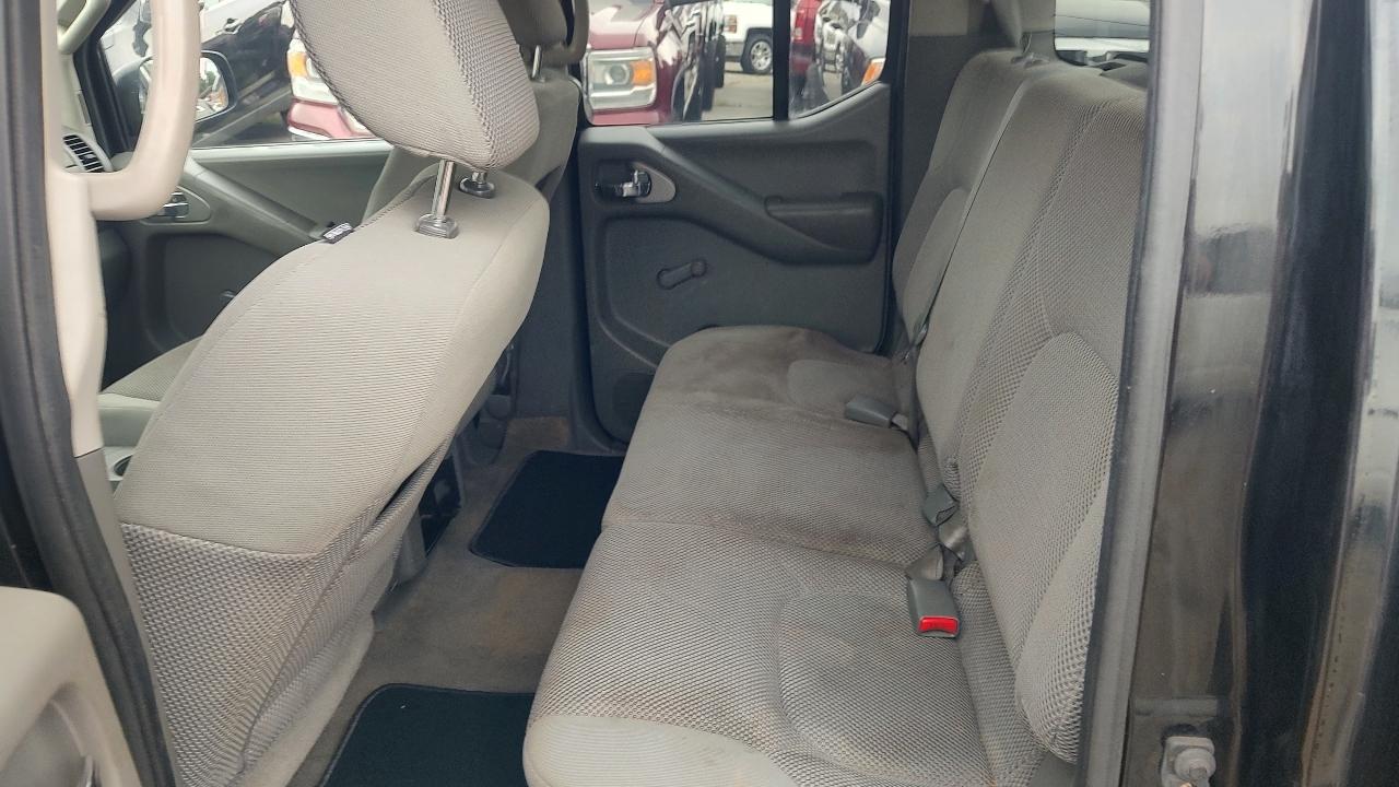 Nissan Frontier S Crew Cab 2WD 2012