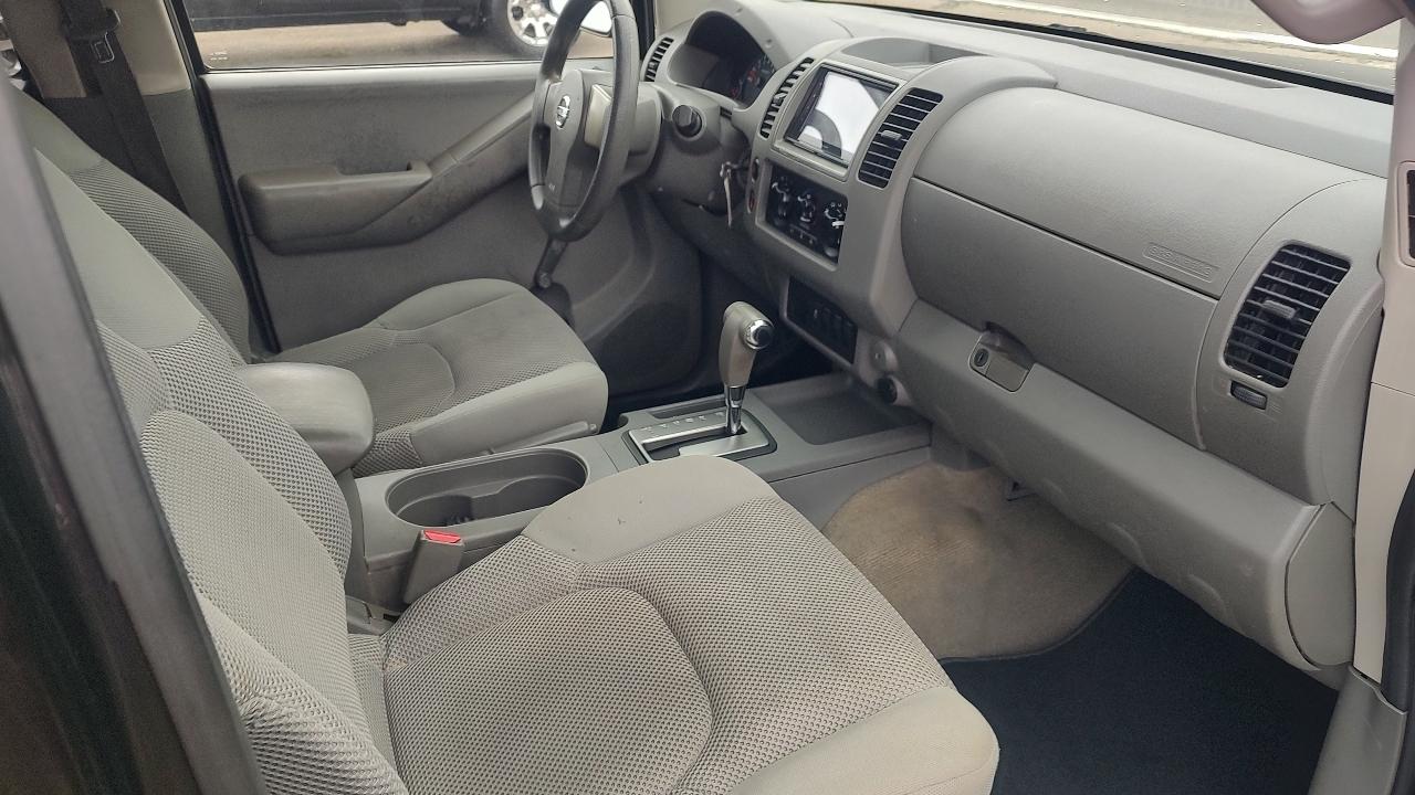 Nissan Frontier S Crew Cab 2WD 2012