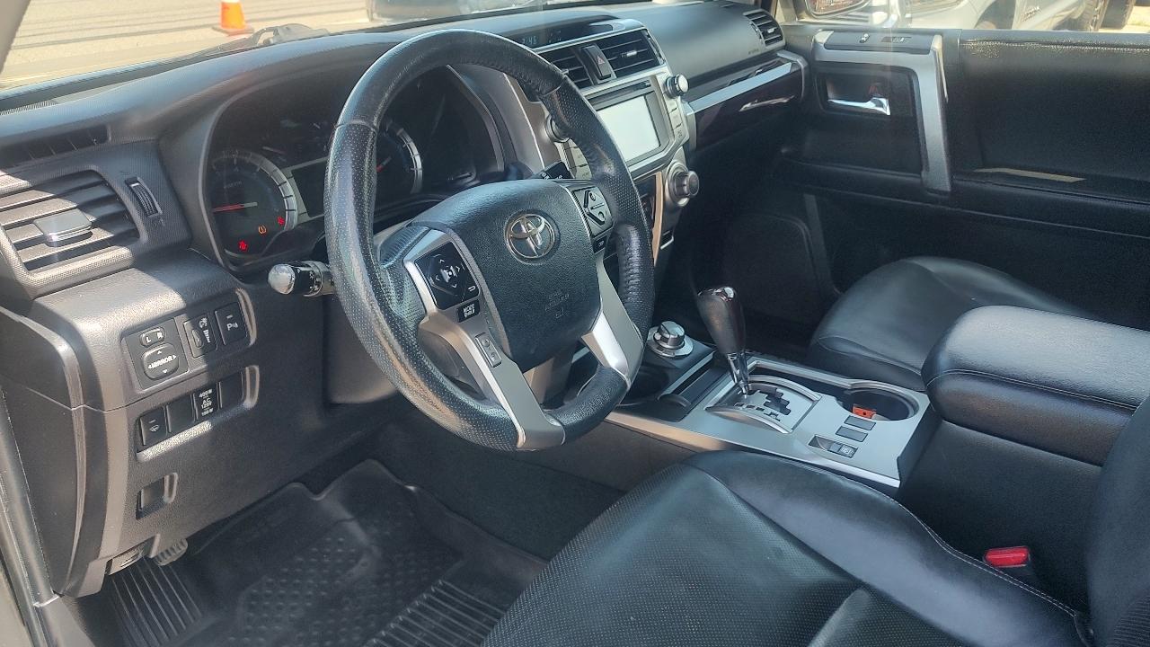 Toyota 4Runner Limited V6 4D SUV 4WD 2017