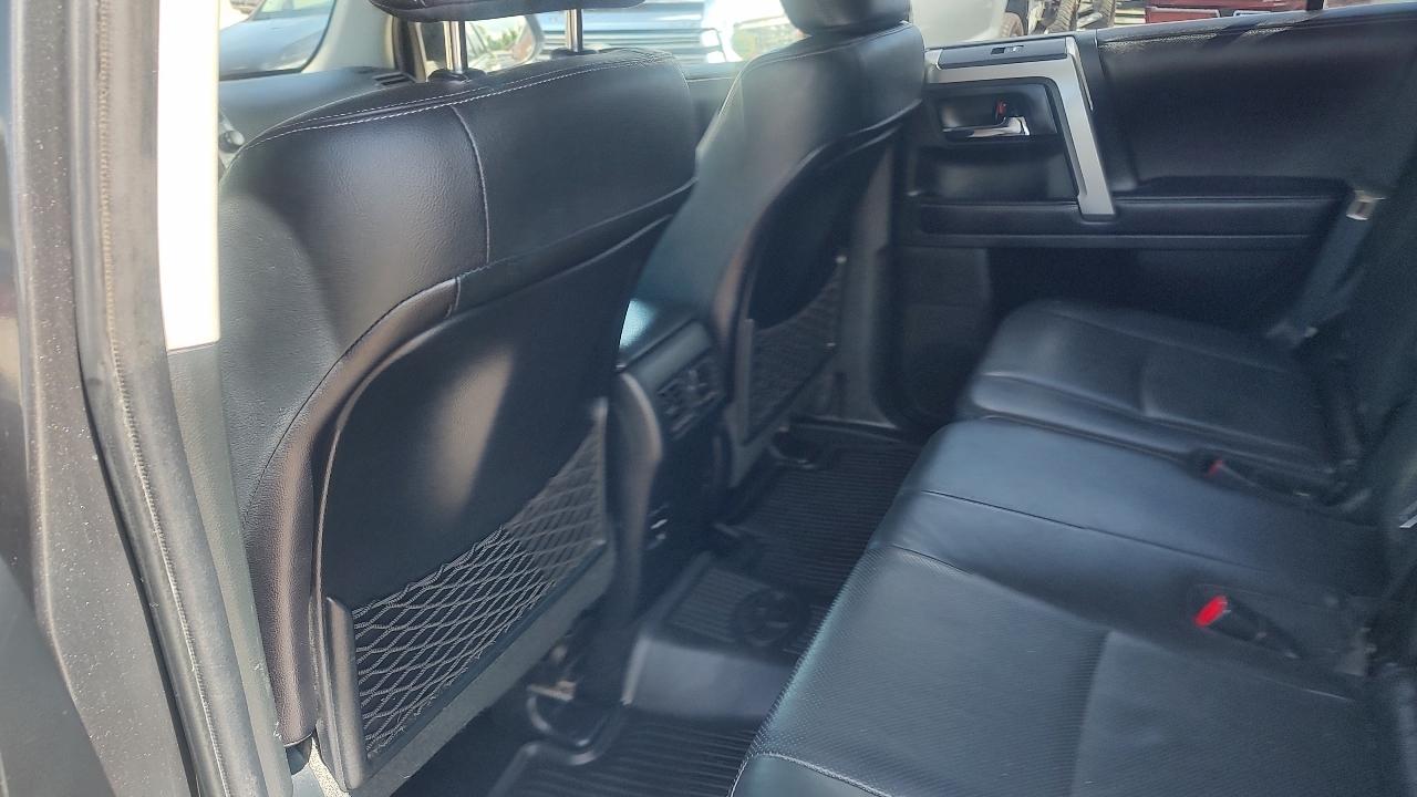 Toyota 4Runner Limited V6 4D SUV 4WD 2017