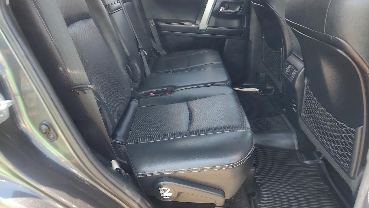 Toyota 4Runner Limited V6 4D SUV 4WD 2017