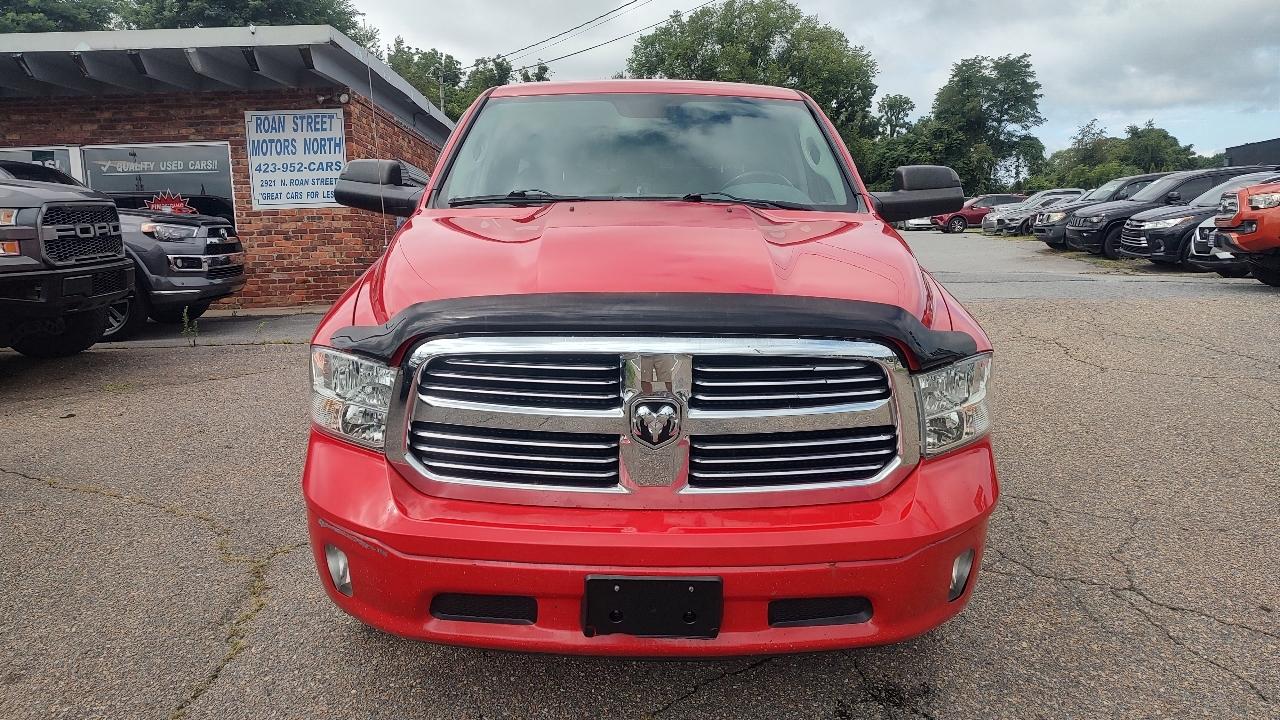 RAM 1500 SLT Quad Cab 4WD 2015