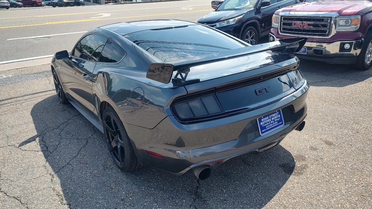 Ford Mustang GT Coupe 2017