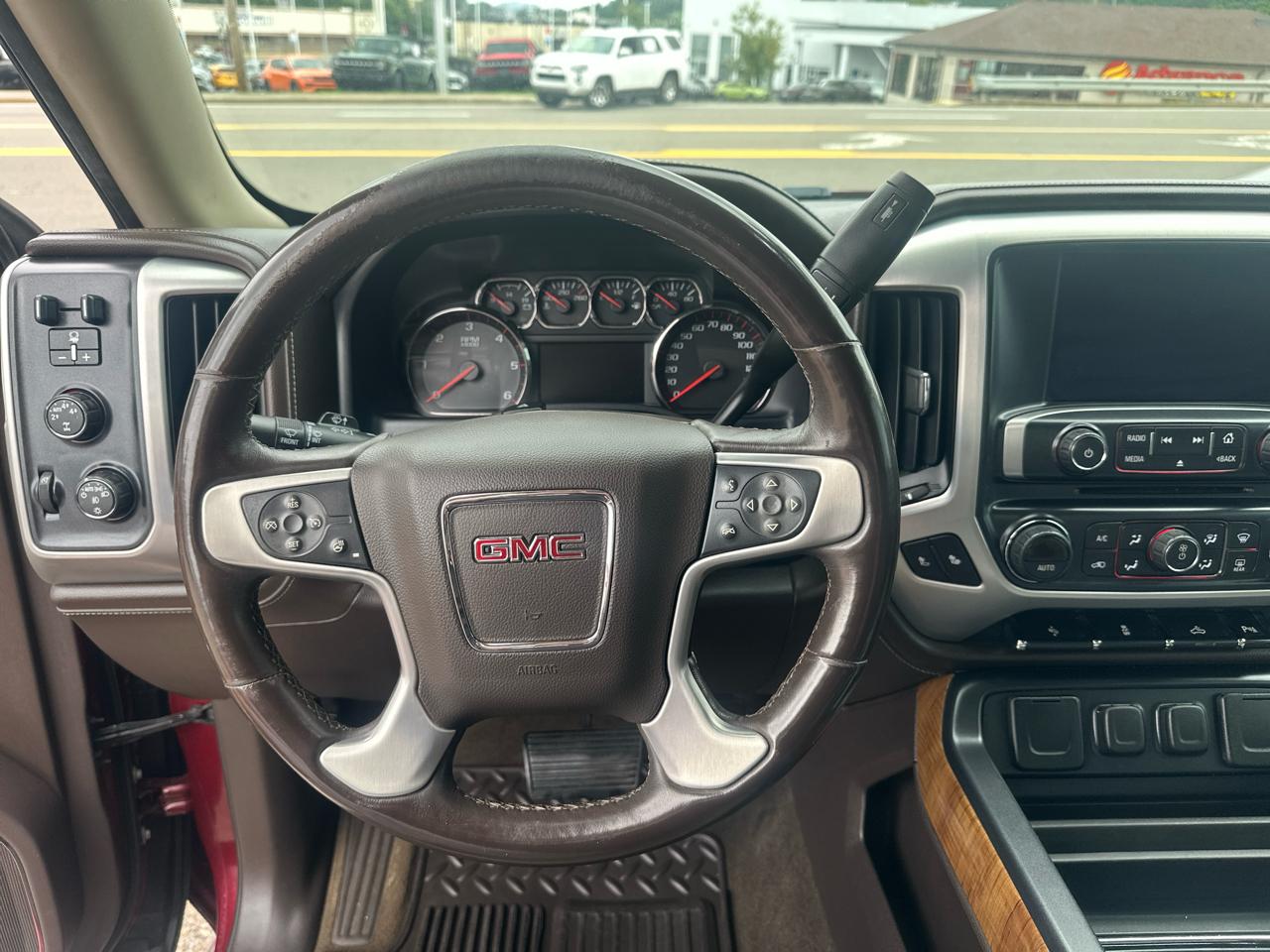 GMC Sierra 1500 SLT Crew Cab Short Box 4WD 2015