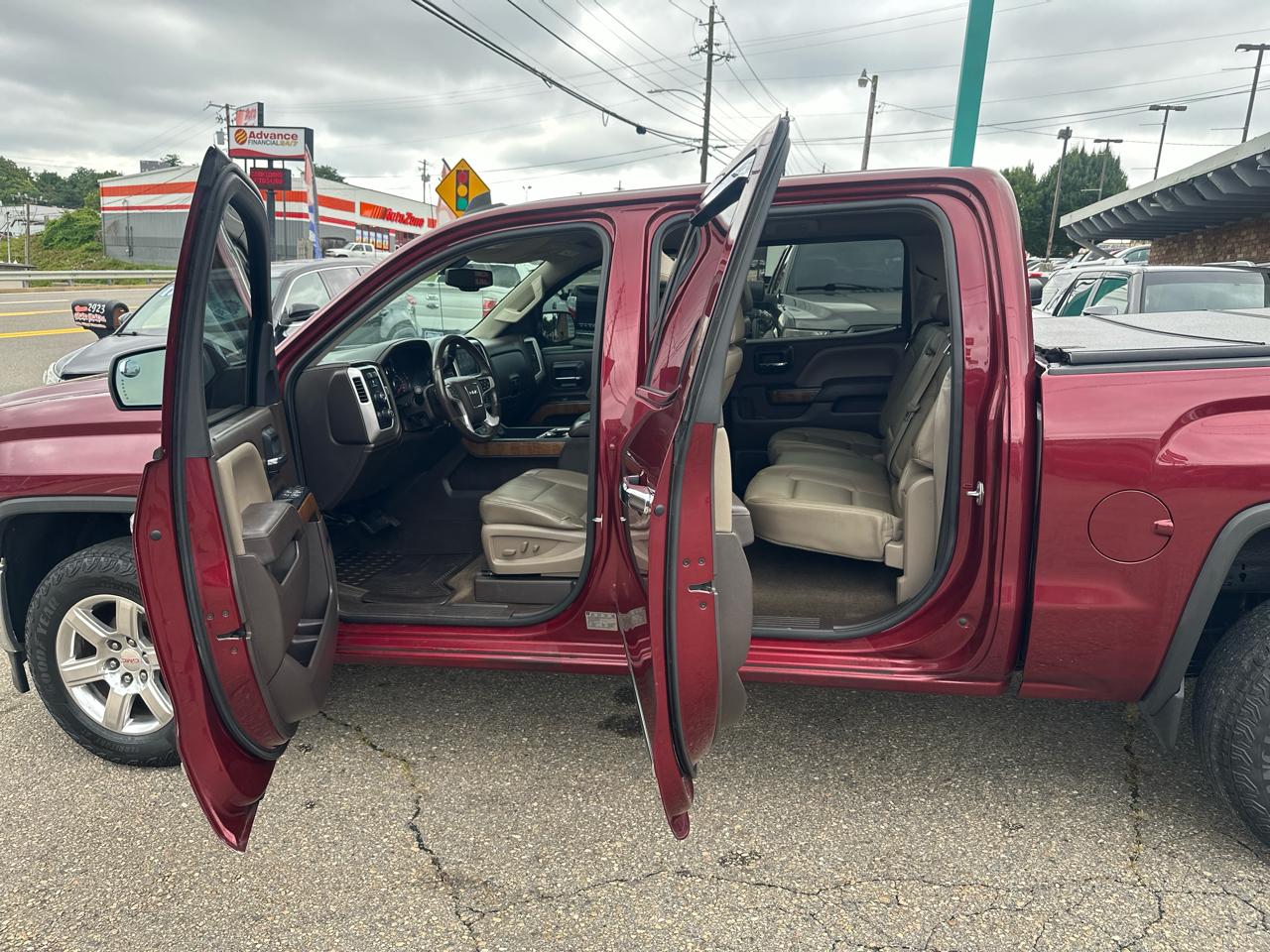 GMC Sierra 1500 SLT Crew Cab Short Box 4WD 2015
