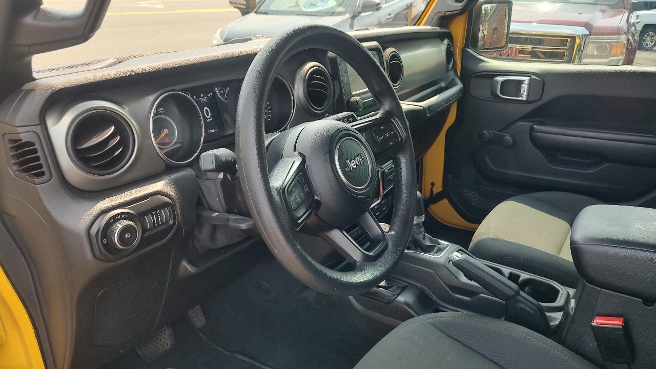 Jeep Wrangler Unlimited Sport 2021