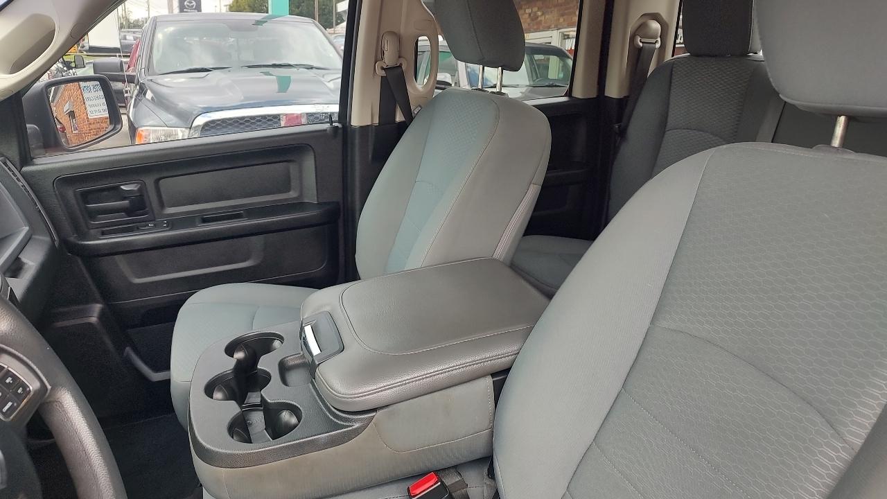 RAM 1500 Classic Tradesman Quad Cab 4WD 2019