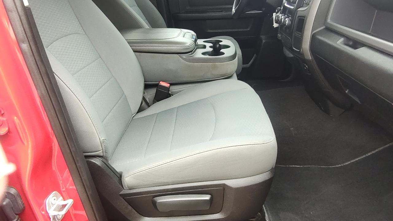 RAM 1500 Classic Tradesman Quad Cab 4WD 2019