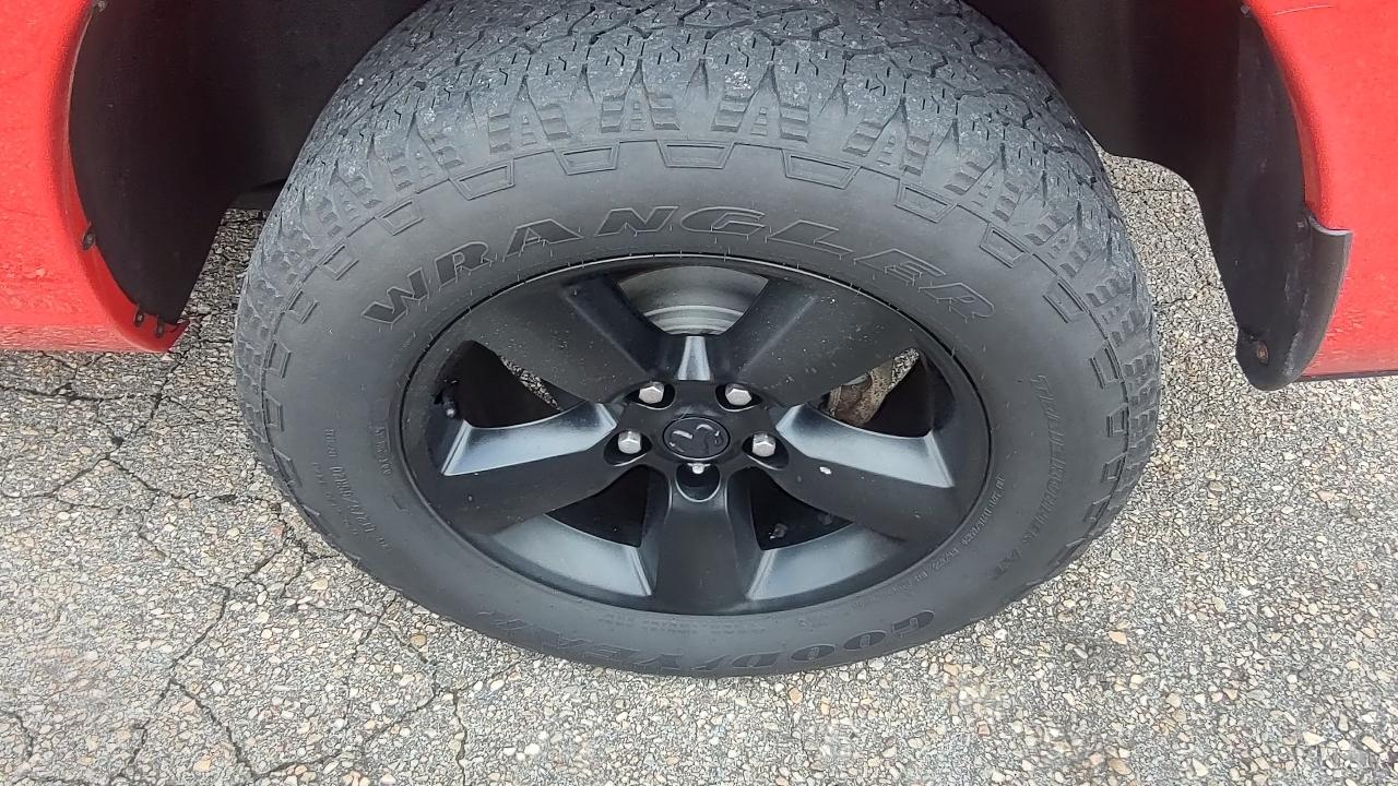 RAM 1500 Classic Tradesman Quad Cab 4WD 2019