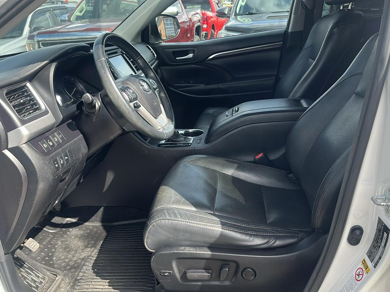 Toyota Highlander Limited AWD V6 2016