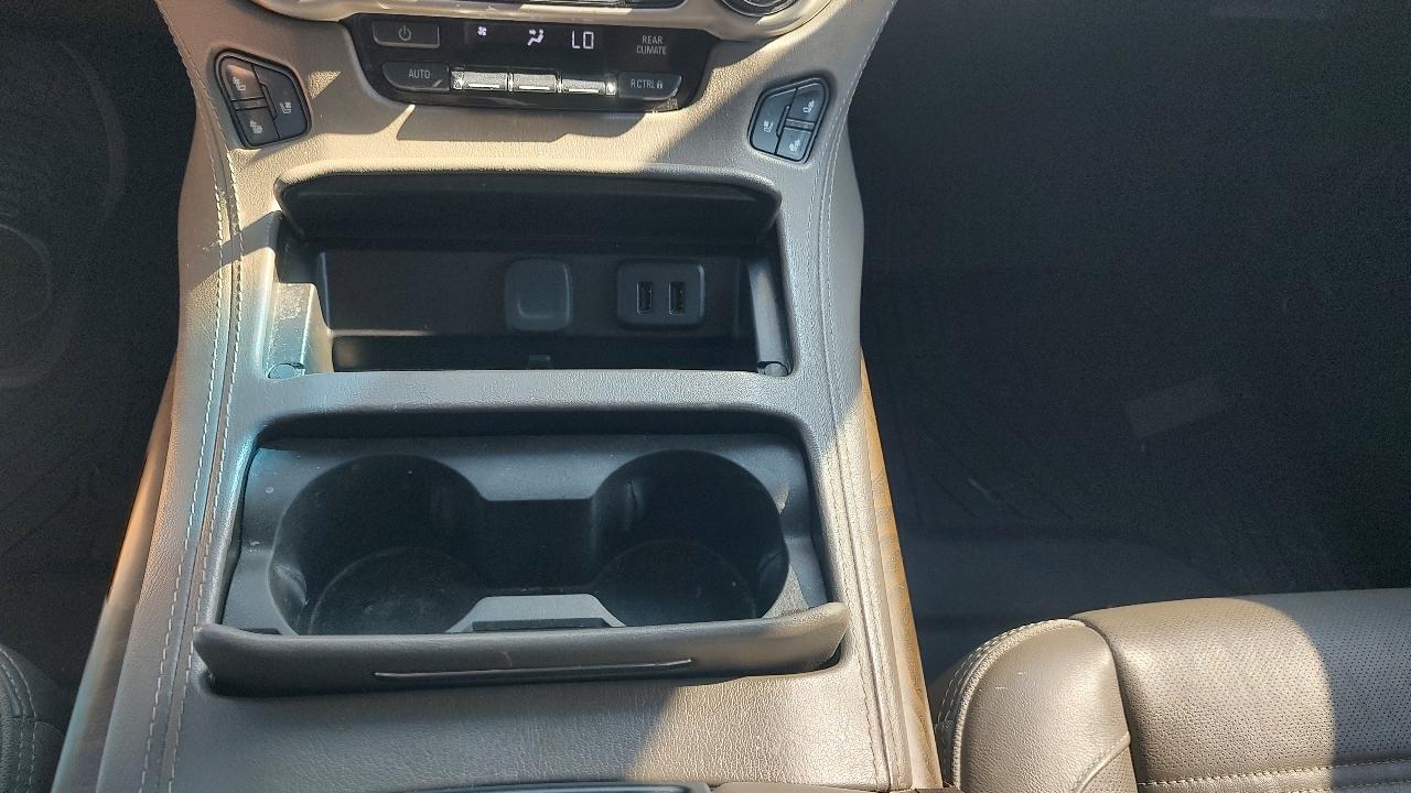 GMC Yukon XL Denali 4WD 2018