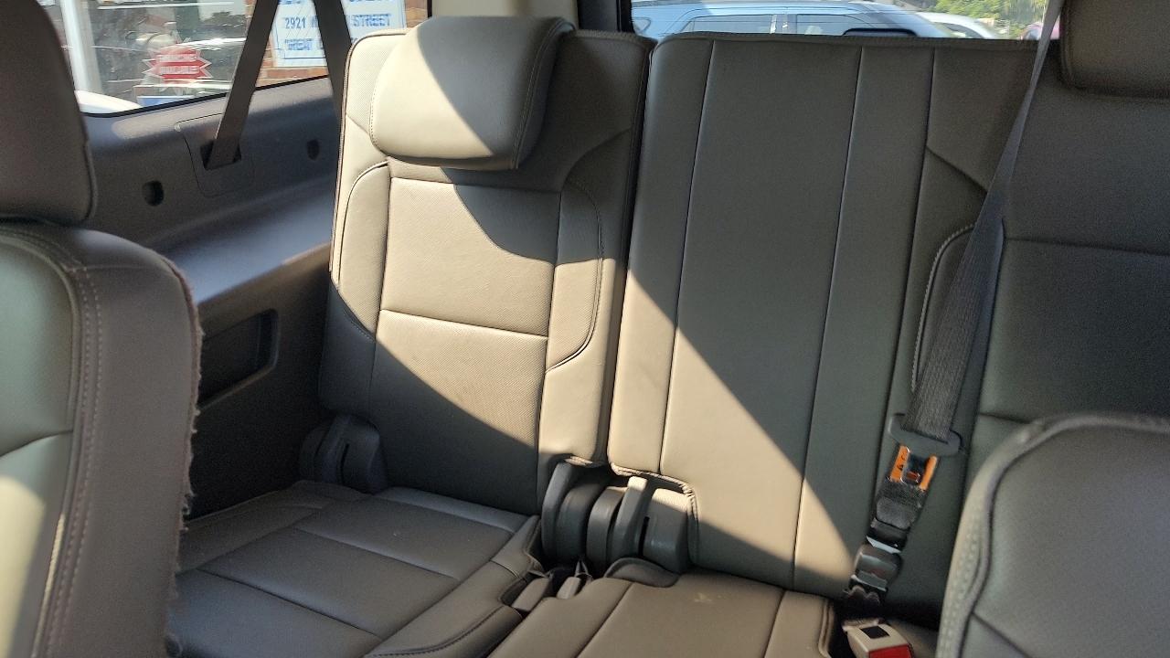GMC Yukon XL Denali 4WD 2018