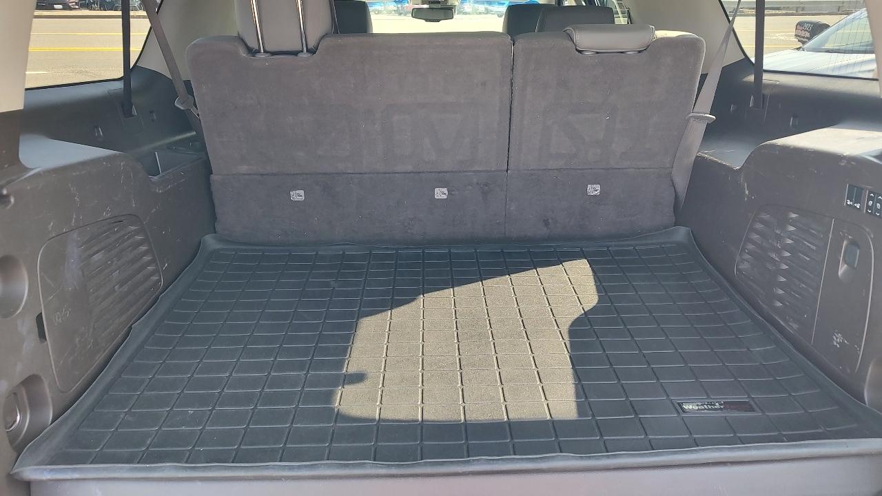 GMC Yukon XL Denali 4WD 2018