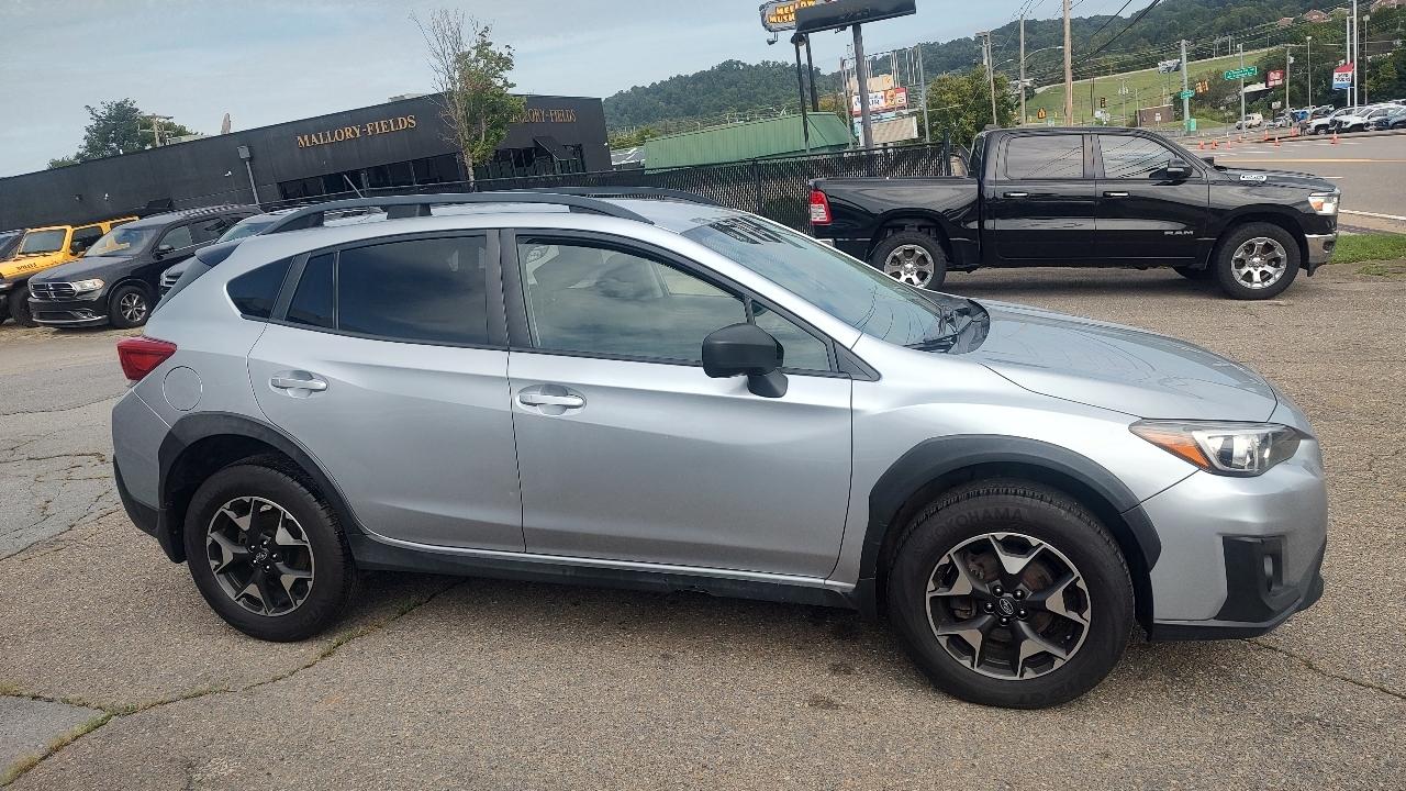 Subaru Crosstrek photo 2