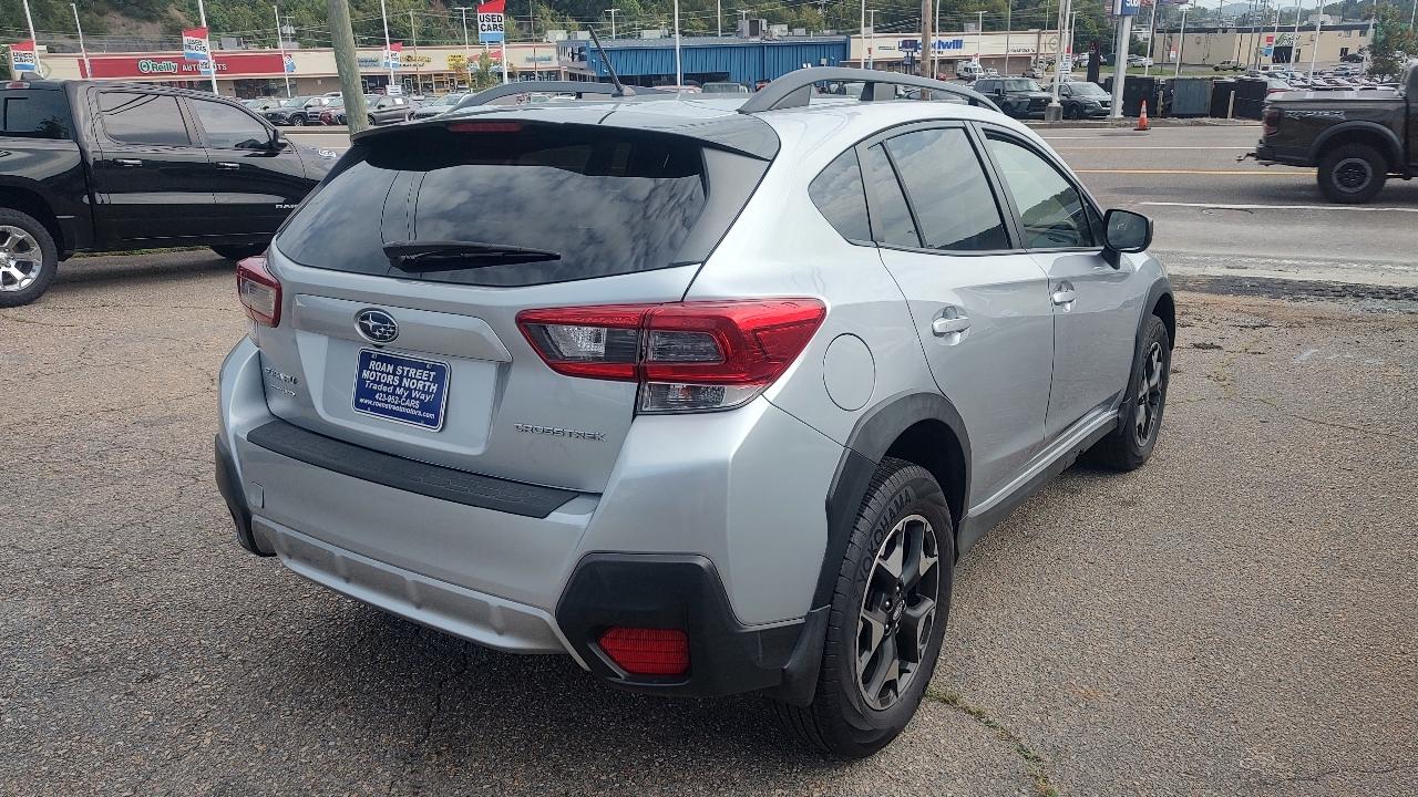 Subaru Crosstrek photo 3