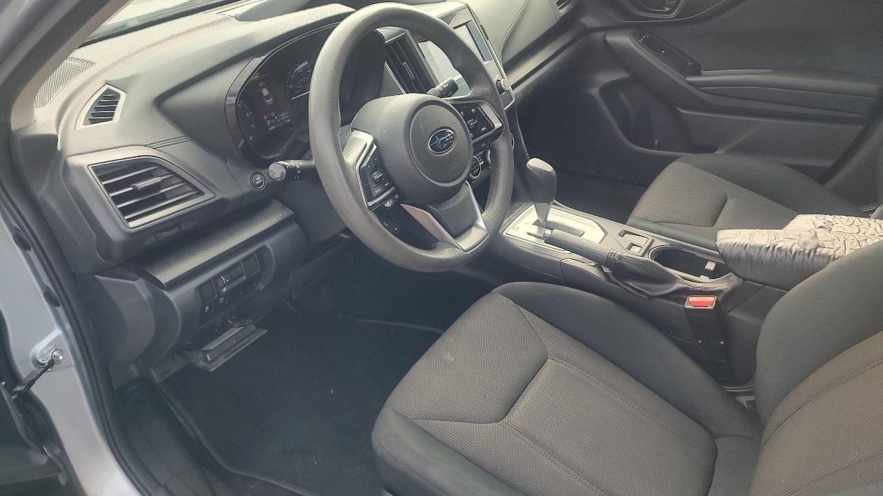 Subaru Crosstrek photo 11
