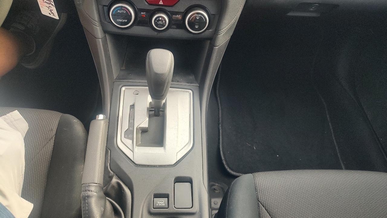 Subaru Crosstrek photo 15