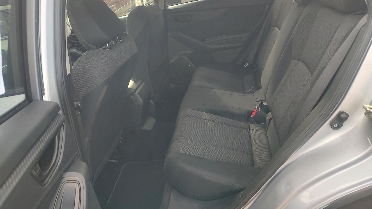 Subaru Crosstrek photo 17