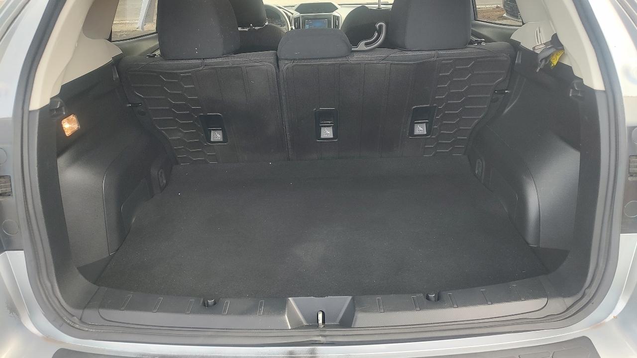 Subaru Crosstrek photo 18