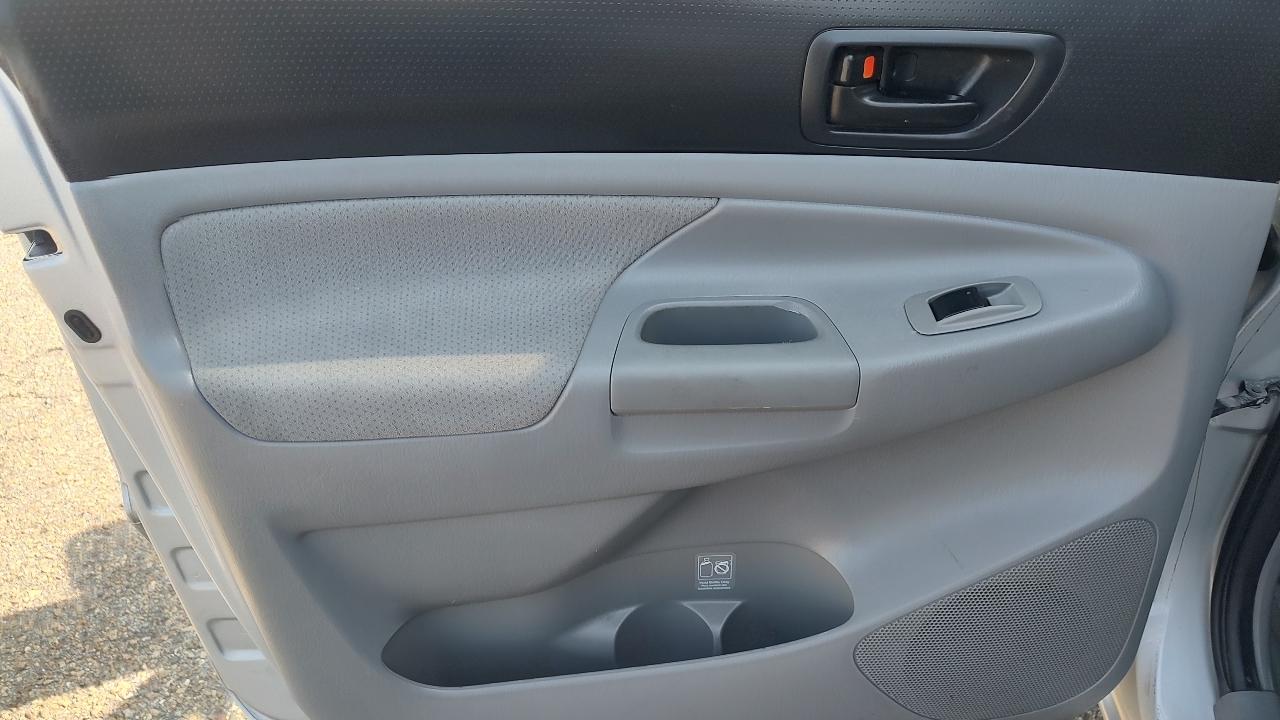Toyota Tacoma Double Cab V6 4WD 2010