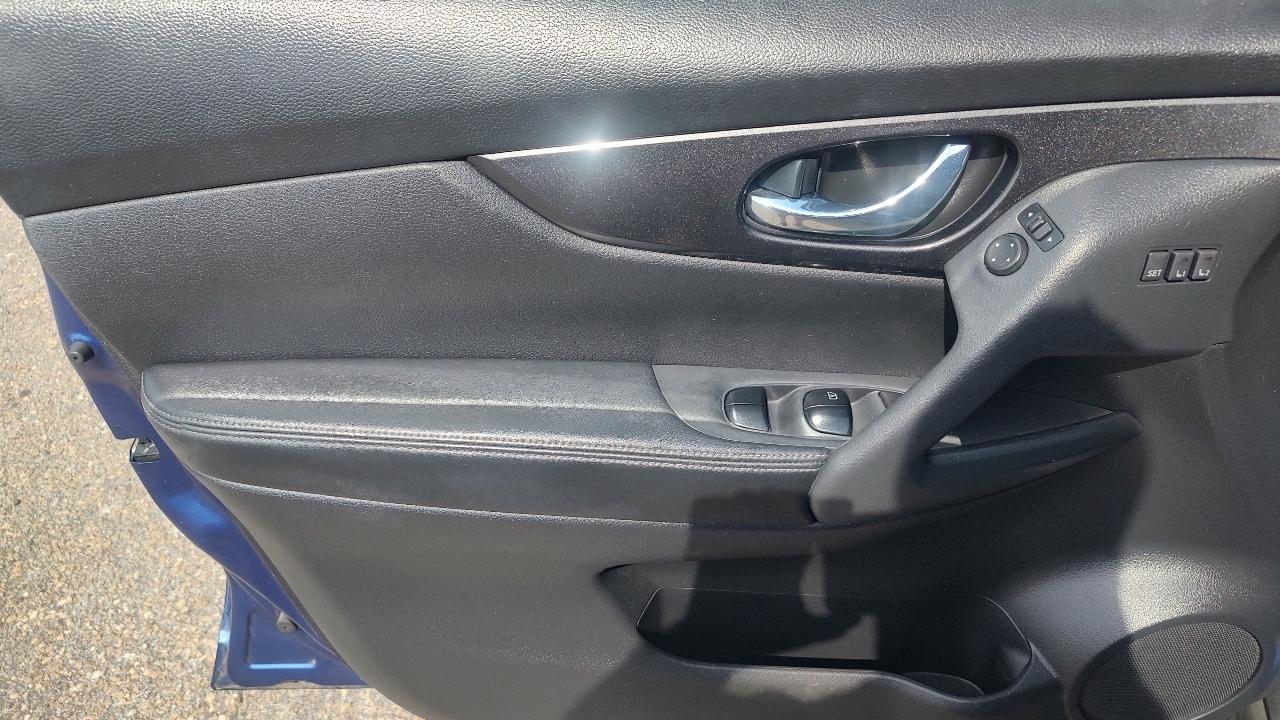 Nissan Rogue SV AWD 2018