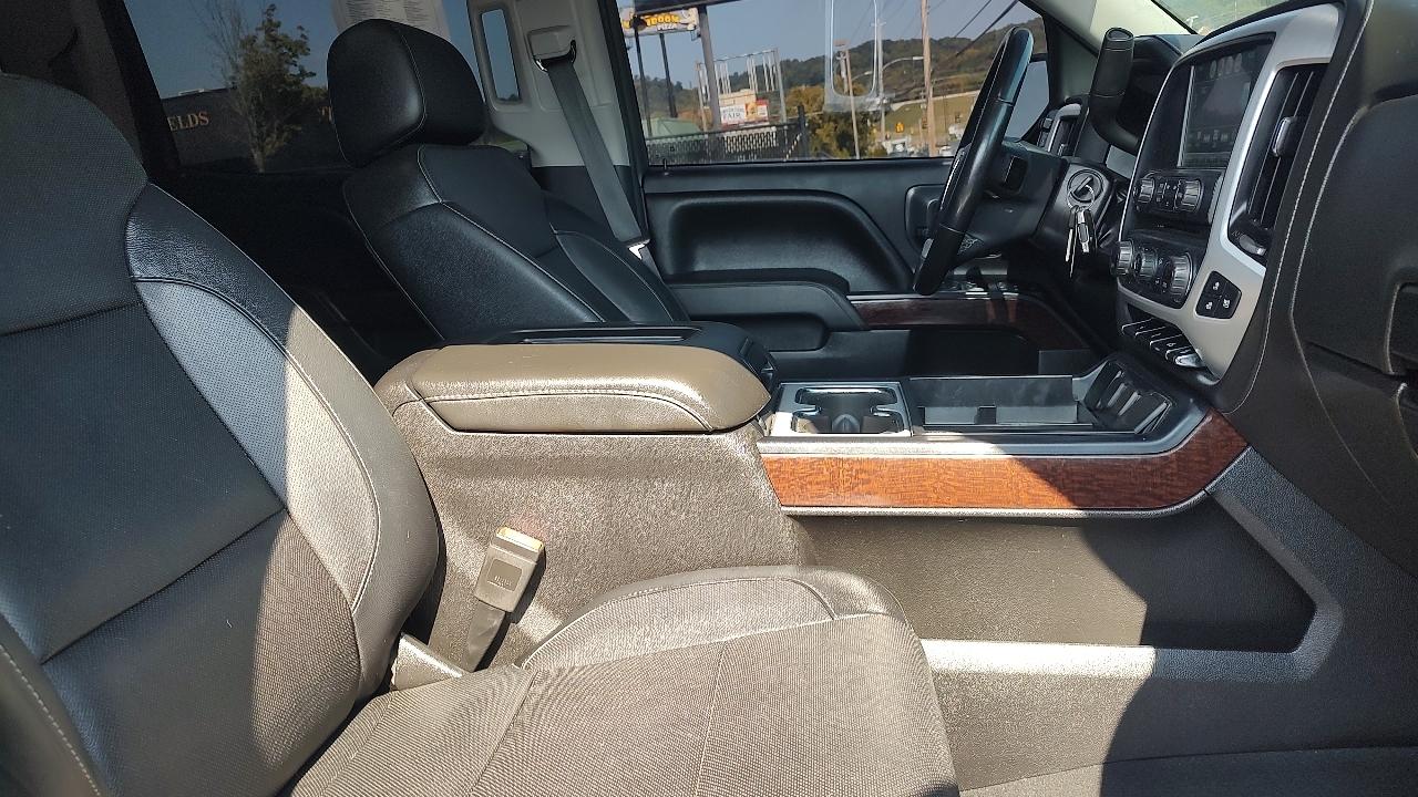 GMC Sierra 1500 SLT Crew Cab Short Box 4WD 2018