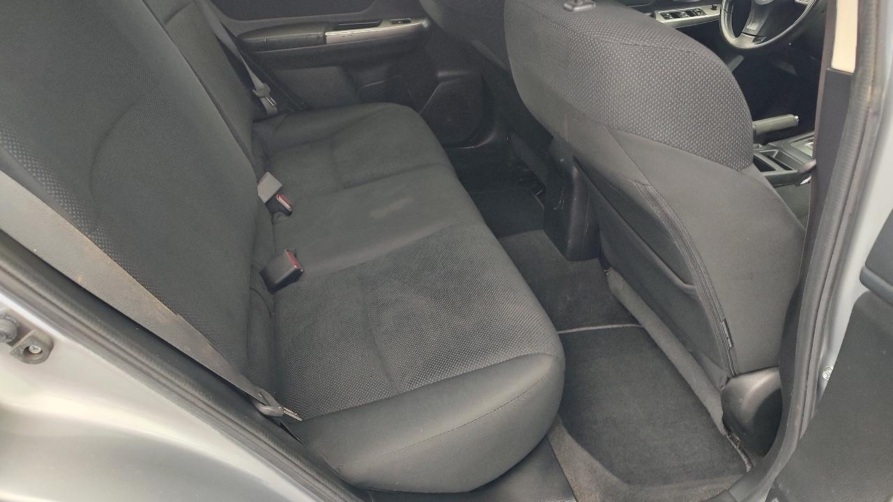 Subaru Impreza 2.0i Premium PZEV 5-Door 2015