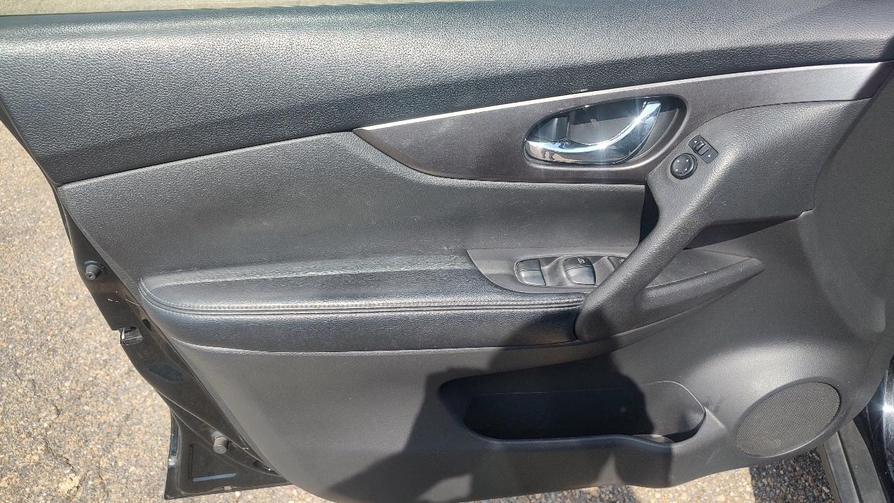 Nissan Rogue S AWD 2015