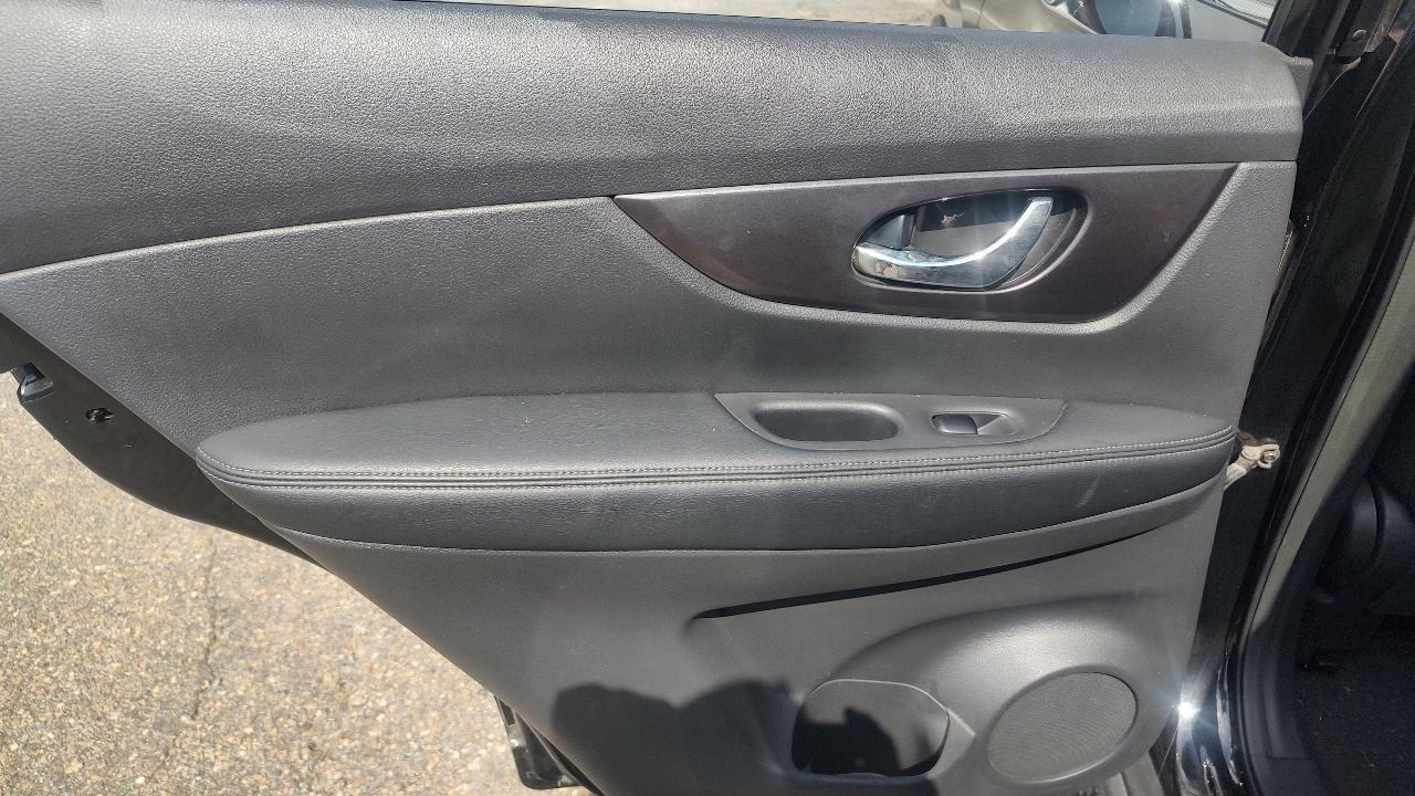 Nissan Rogue S AWD 2015