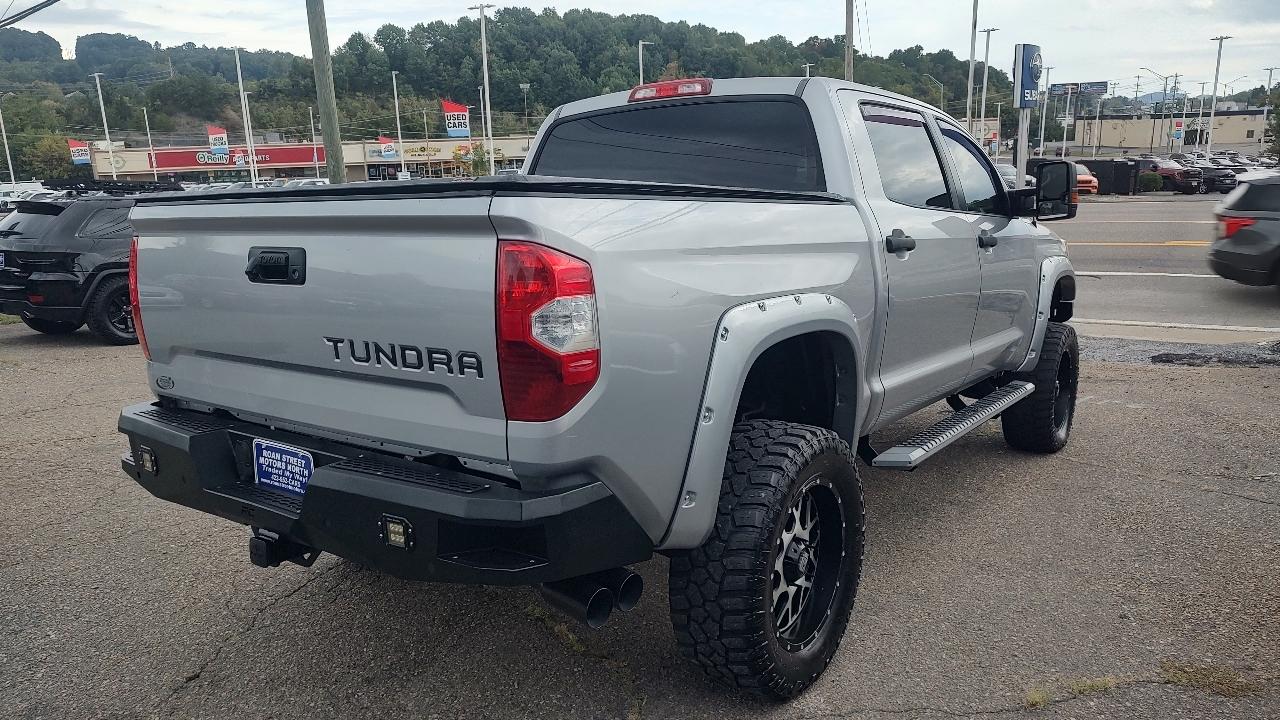 Toyota Tundra SR5 5.7L V8 FFV CrewMax 4WD 2016