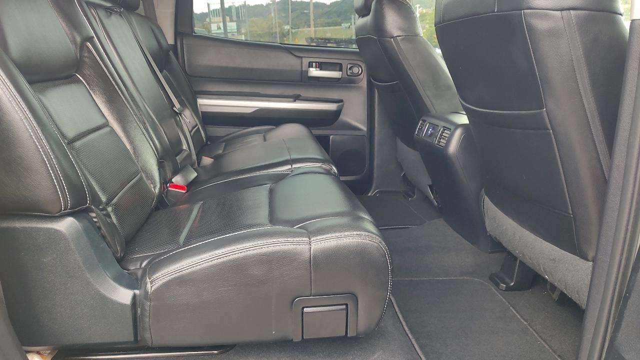 Toyota Tundra SR5 5.7L V8 FFV CrewMax 4WD 2016