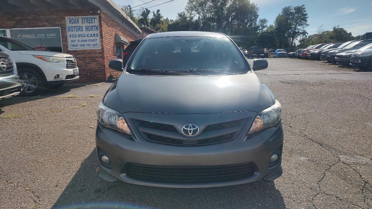 Toyota Corolla 4dr Sdn Auto S (Natl) 2013