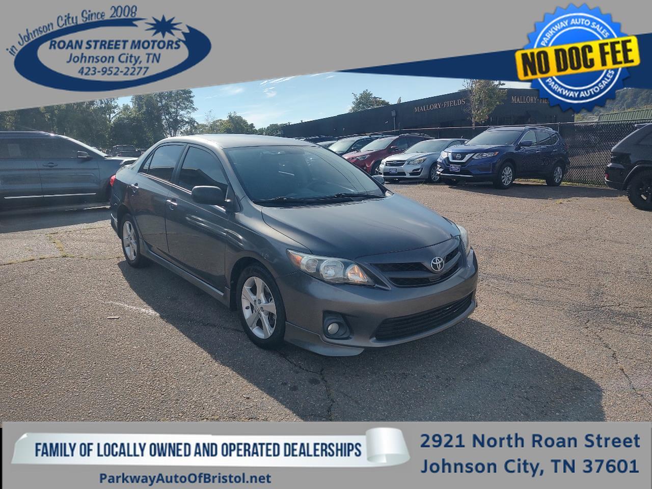 Toyota Corolla 4dr Sdn Auto S (Natl) 2013