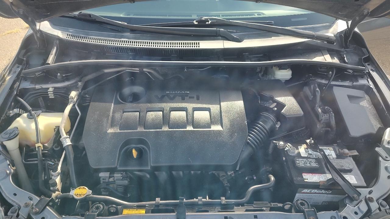 Toyota Corolla 4dr Sdn Auto S (Natl) 2013
