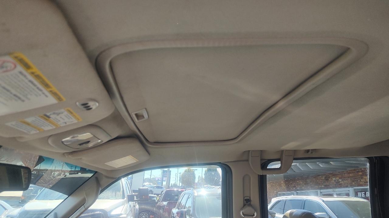 Ford F350SD photo 12
