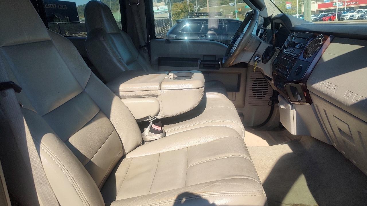 Ford F350SD photo 23