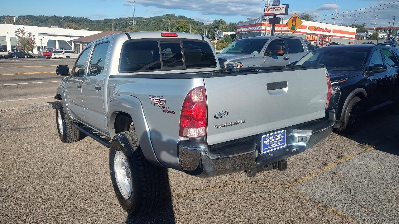 Toyota Tacoma Double Cab V6 4WD 2006