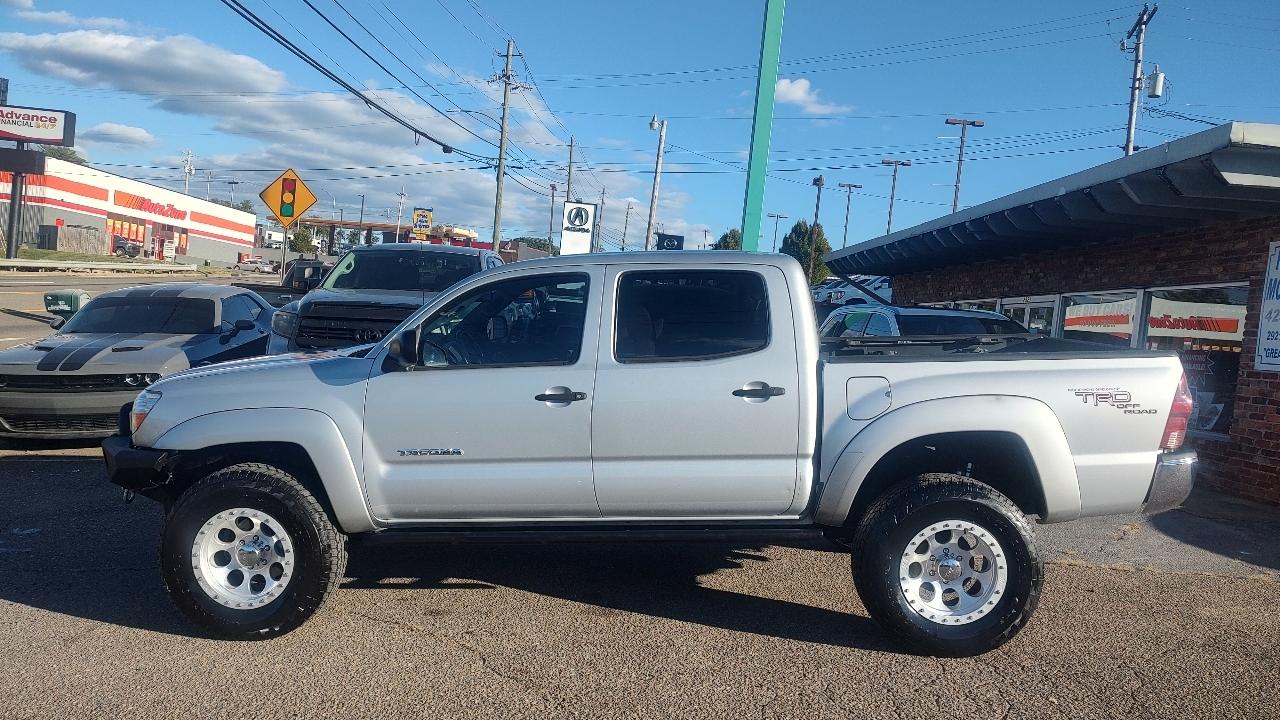 Toyota Tacoma Double Cab V6 4WD 2006