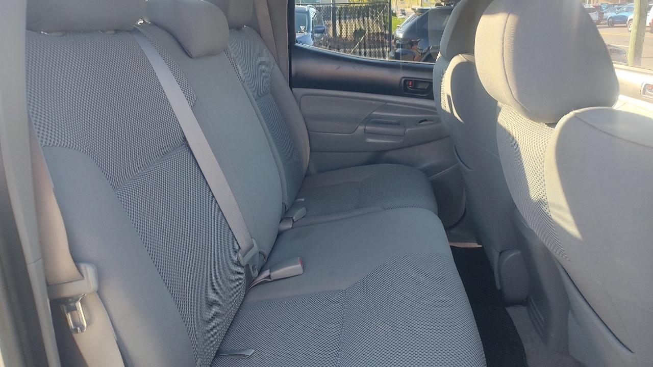Toyota Tacoma Double Cab V6 4WD 2006