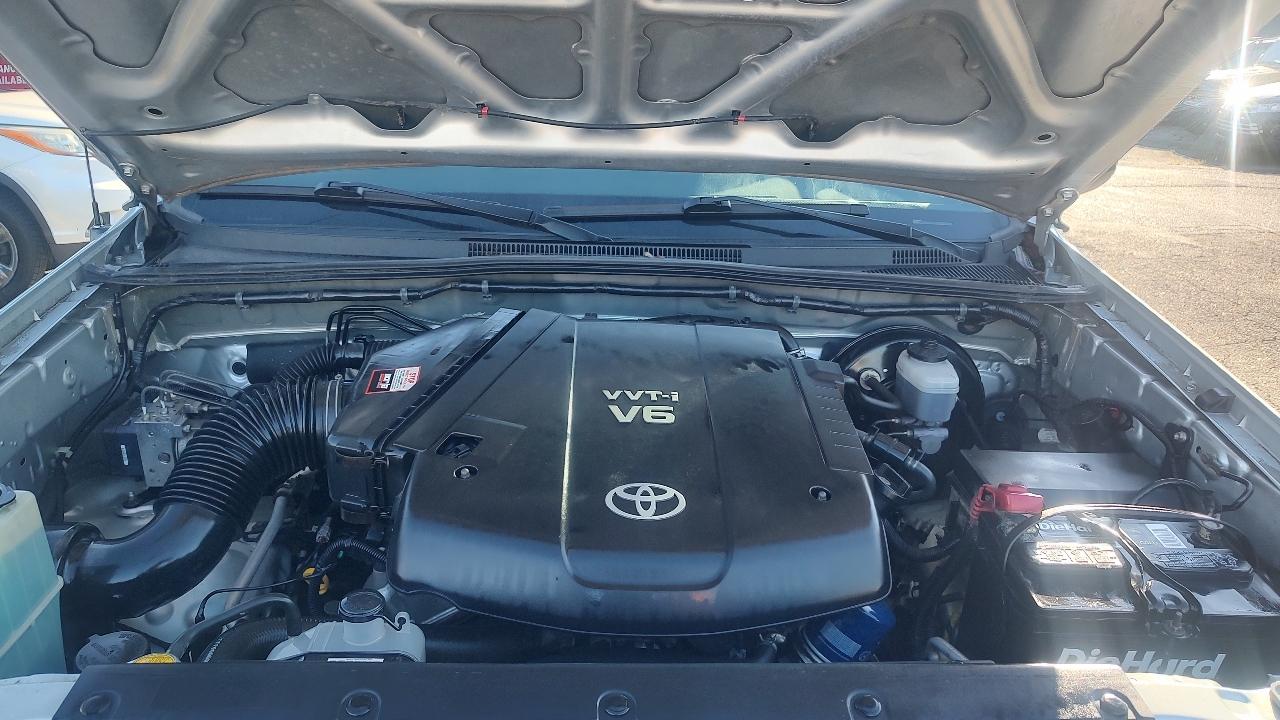 Toyota Tacoma Double Cab V6 4WD 2006