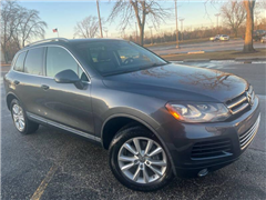 2014 Volkswagen Touareg 
