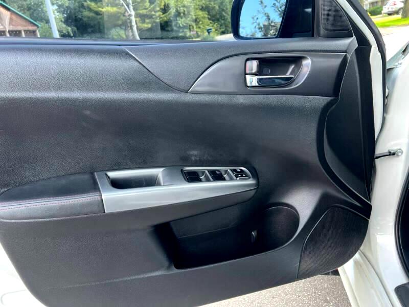 Subaru Impreza WRX 5-Door 2013