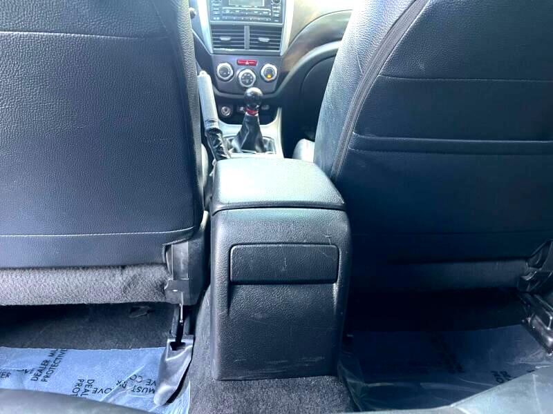 Subaru Impreza WRX 5-Door 2013