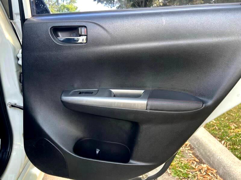 Subaru Impreza WRX 5-Door 2013