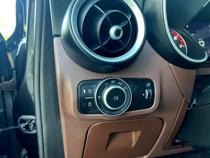 Alfa Romeo Stelvio AWD 2019